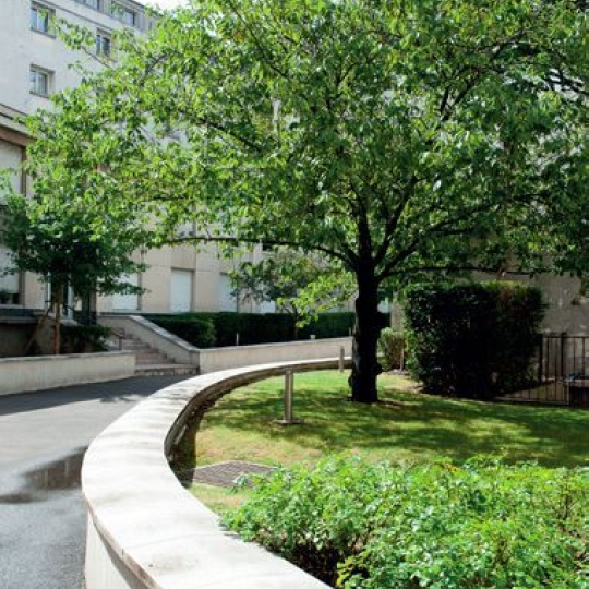  Annonces VILLEJUIF : Appartement | PARIS (75016) | 75 m2 | 812 000 € 