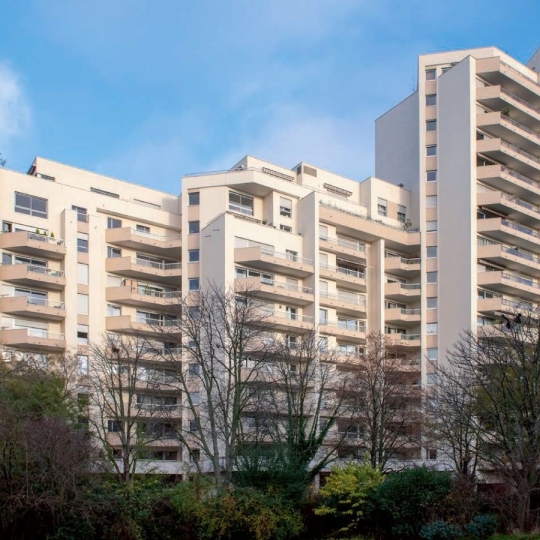  Annonces VILLEJUIF : Apartment | COURBEVOIE (92400) | 47 m2 | 337 000 € 