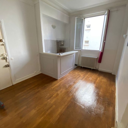  Annonces VILLEJUIF : Appartement | CHARENTON-LE-PONT (94220) | 30 m2 | 1 150 € 