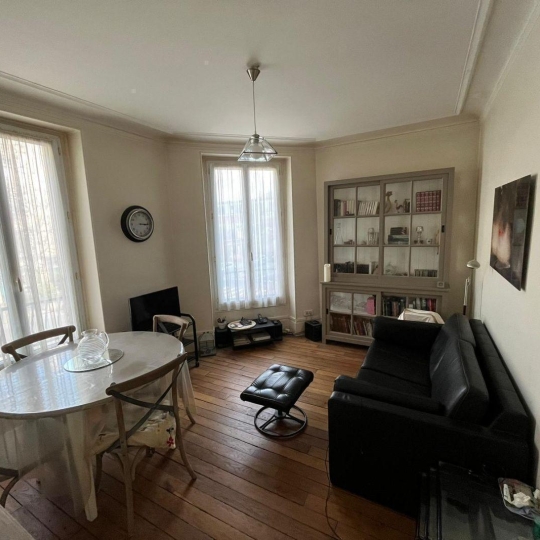 Annonces VILLEJUIF : Appartement | CHARENTON-LE-PONT (94220) | 50.00m2 | 435 000 € 