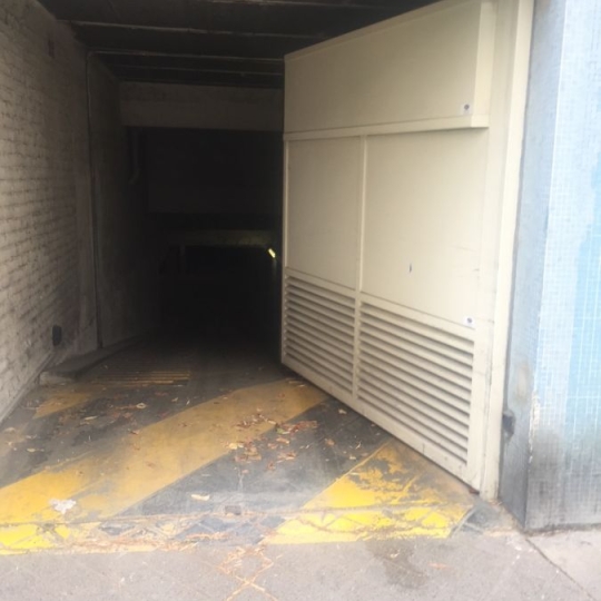  Annonces VILLEJUIF : Garage / Parking | PARIS (75015) | 0 m2 | 120 € 