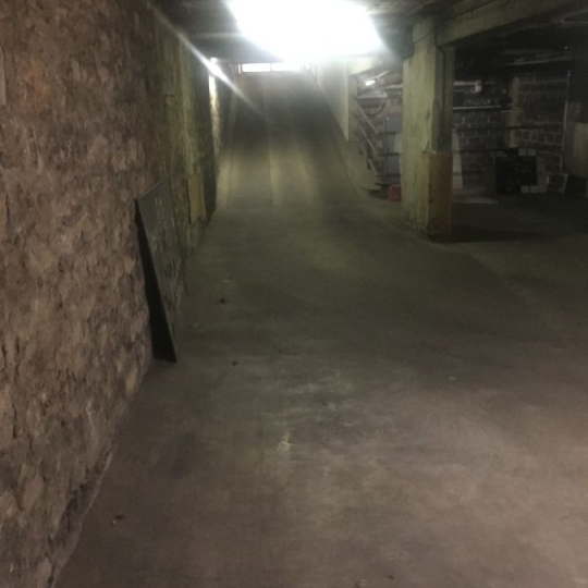  Annonces VILLEJUIF : Garage / Parking | PARIS (75015) | 0 m2 | 120 € 