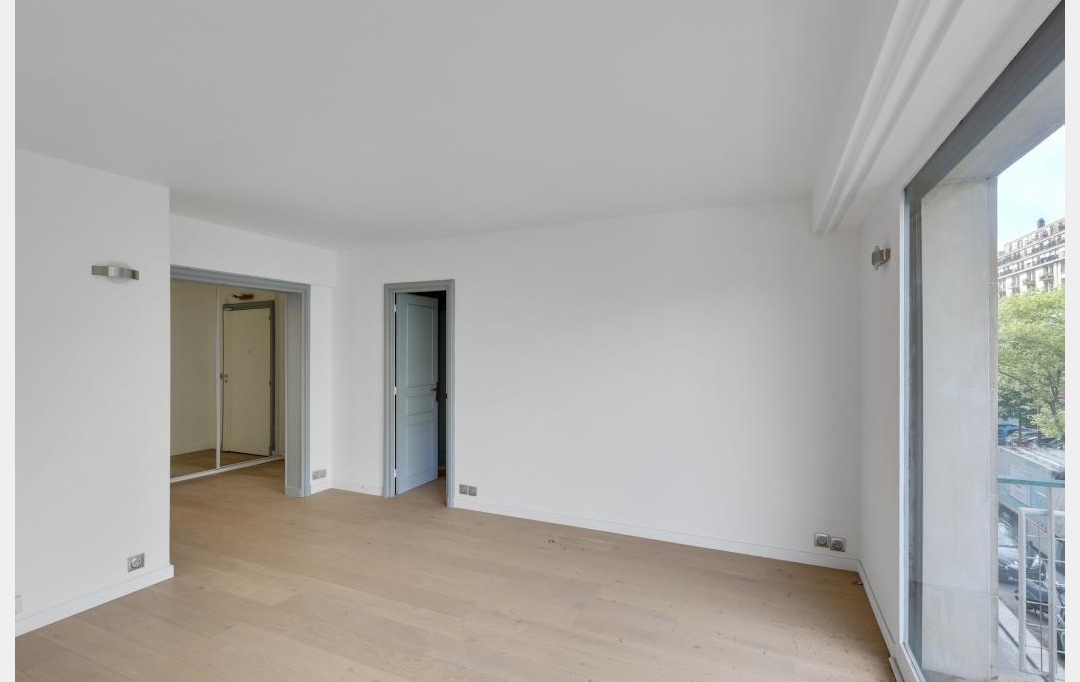 Annonces VILLEJUIF : Appartement | PARIS (75015) | 60 m2 | 598 000 € 