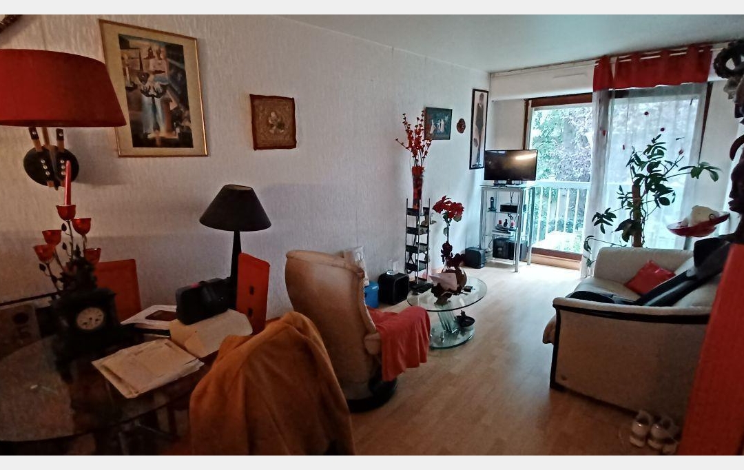 Annonces VILLEJUIF : Appartement | PARIS (75018) | 46 m2 | 340 200 € 