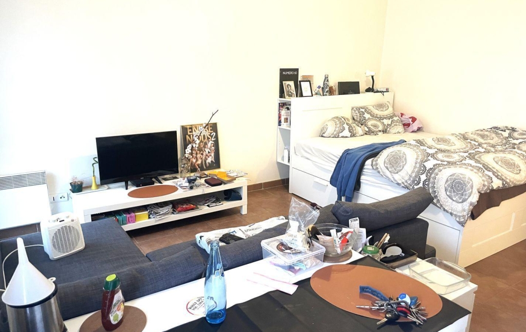 Annonces VILLEJUIF : Appartement | ISSY-LES-MOULINEAUX (92130) | 31 m2 | 1 036 € 