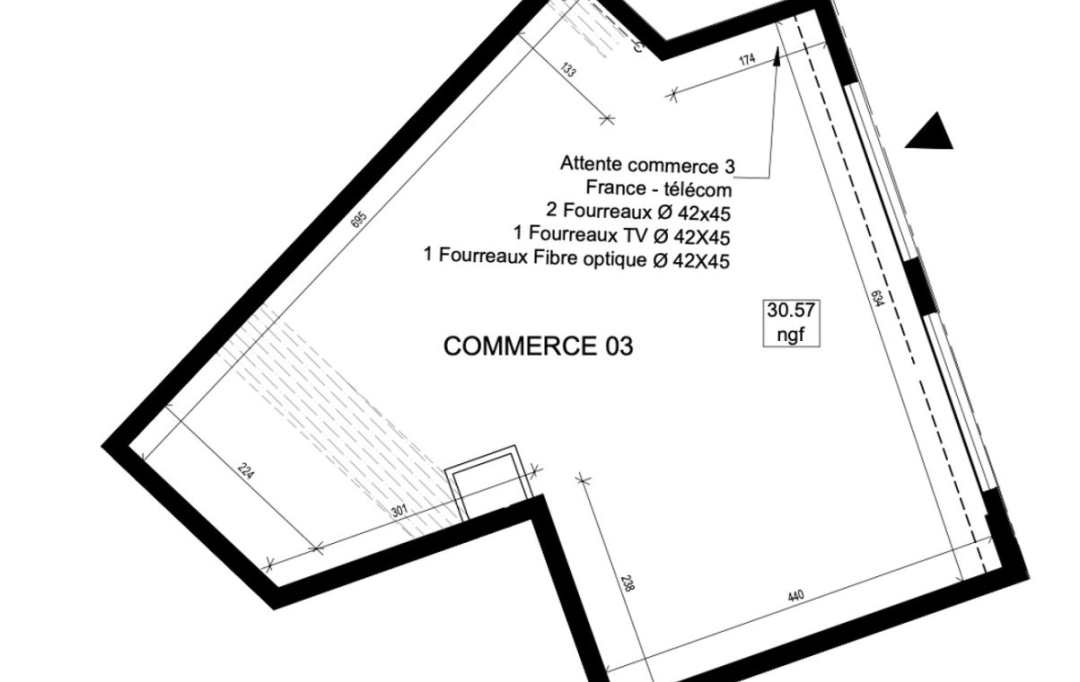 Annonces VILLEJUIF : Local / Bureau | PUTEAUX (92800) | 40 m2 | 2 717 € 