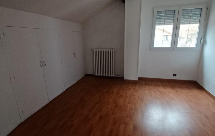 Annonces VILLEJUIF : Maison / Villa | BOBIGNY (93000) | 121 m2 | 443 000 € 